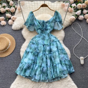 Summer new light luxury palace oil painting, French printing, high-end design, niche girl short waist dress