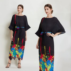 In stock - Miyake Fold Summer New Product Printed Waist Waist Dress Handmade Fold Temperament Skin Covering Long Dress