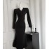 From a moment, the silhouette of the older sister is autumn long sleeved V-neck dress with pleats, waist cinching, slimming, hip hugging, fishtail skirt