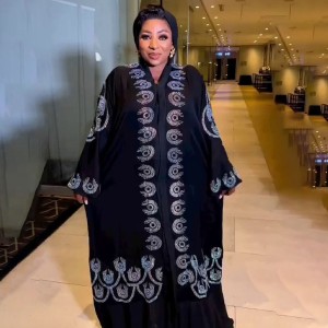 African ethnic style plus size dress, Middle Eastern Muslim style long robe, fashionable V-neck, front and rear rhinestone flared sleeves