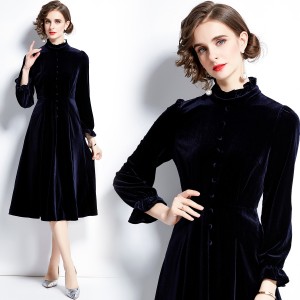 Real shot in stock: Ribu Autumn New Women's Clothing Palace Style Velvet Dress