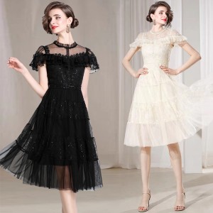 2024 summer new dress with waist cinching and slimming A-line temperament, mesh splicing black dress, sweet and feminine