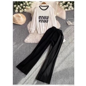 Fashion suit women's Korean version round neck long sleeved letter knitted sweater two-piece set, high waist slimming casual pants two-piece set