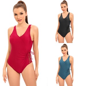 New pleated and comfortable triangle one-piece swimsuit with solid color straps and adjustable U-shaped back, European and American style