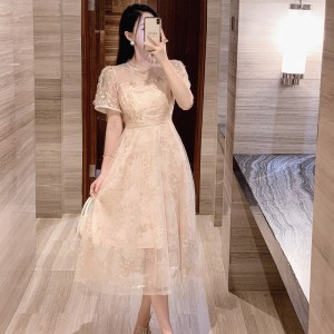 Socialite temperament heavy mesh dress for women 2024 summer new design sense high-end niche slim fit dress