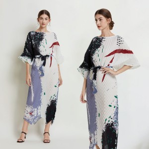 In stock - Miyake Fold Summer New Product Printed Waist Waist Dress Handmade Fold Temperament Skin Covering Long Dress