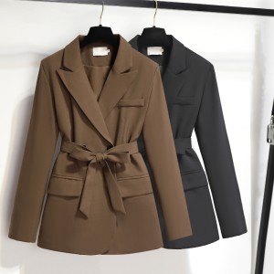 Retro coffee colored suit jacket for women, 2024 autumn new style, loose and versatile casual belt, waist cinching small suit