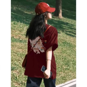 Wine red short sleeved t-shirt for women 2024 new summer collection, small and loose, lazy style top, half sleeved ins bottom shirt