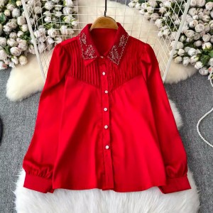 French style small fragrant style lapel shirt for women's clothing in the spring of 2024, with a strong sense of design, heavy industry nail beads, and a western-style age reducing cardigan top