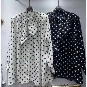 French black and white contrasting polka dot shirt with hollowed out bow collar, long sleeved vacation style dress top