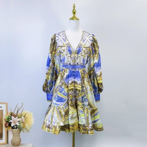 Real shot spot early autumn goddess style V-neck breasted printed ruffle edge dress, internet famous light luxury short skirt