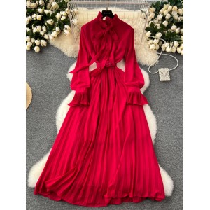 Long sleeved dress for women in spring 2024, new French retro elegant bow tie tie, waist cinching, big swing chiffon skirt