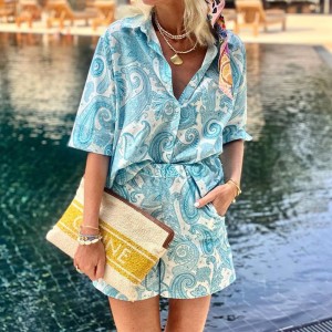 Spot European and American summer hot items cross-border women's fashion printed vacation short sleeved shirt shorts two-piece set