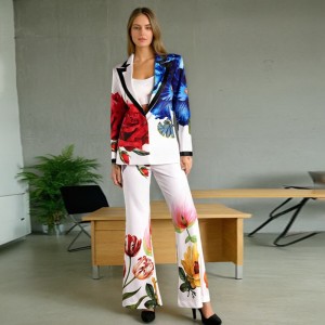 2025 new European and American printed design two-piece silhouette suit jacket+high waisted slightly flared trousers set for women's autumn