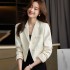 Off white ultra short suit jacket for women, autumn 2023 new item, small and stylish design, versatile suit