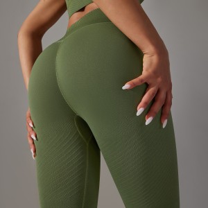 Yoga clothes, thread tight pants, European and American ins seamless knitting, sexy sports, quick drying fitness, hip lifting pants for women