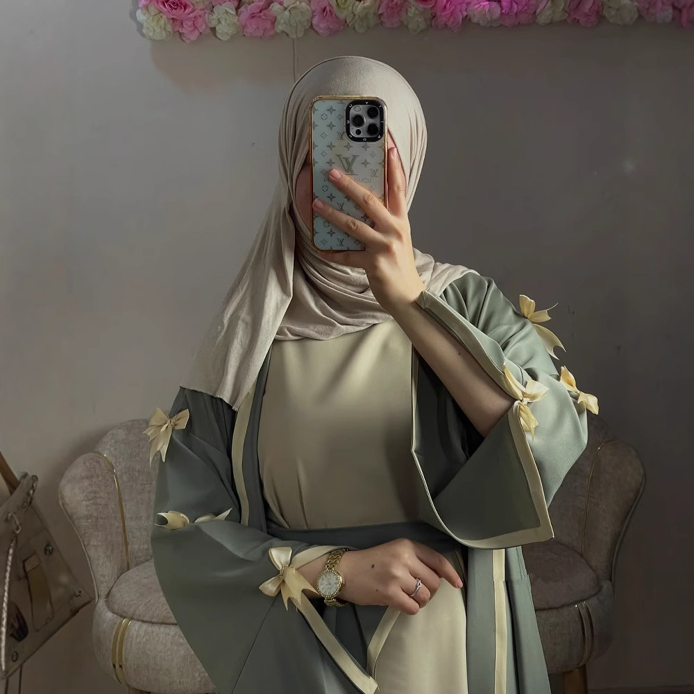 Spot 2025 New Loriya Middle Eastern Arab Women's Wear Bow Robe Abayas Loose Dress