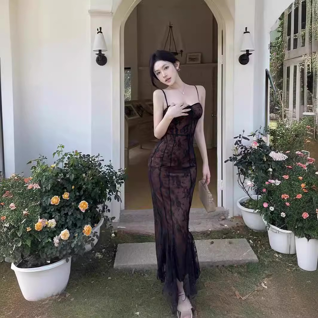 Socialite style lace strap fishtail skirt with summer temperament, fashionable and slim fit, artistic style suspender dress JY23745