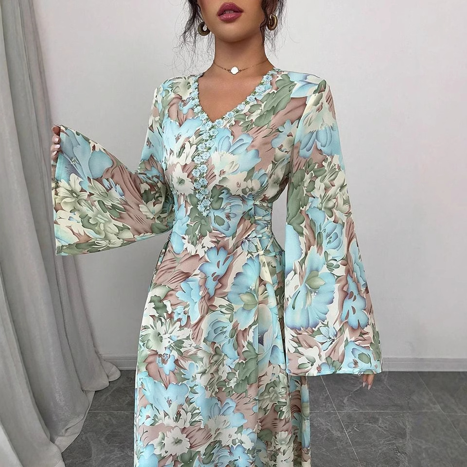 Middle East Foreign Trade Dubai Evening Dress 2025 New Fashionable Style Slimming Trumpet Sleeves V-neck A-line Dress Robe
