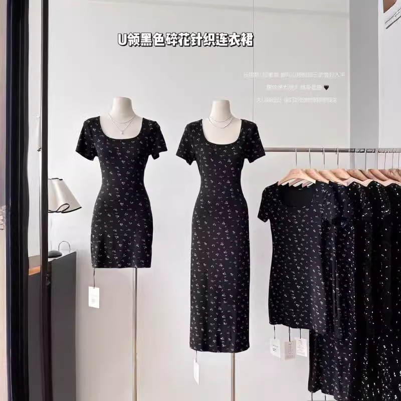Korean ins versatile black floral U-neck short sleeved dress for women in summer, slim fit and high-end feeling, hip hugging skirt