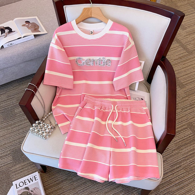 Large size women's summer short sleeved+shorts two-piece set, women's casual sports set, summer outfit, a complete set of fashionable women's clothing