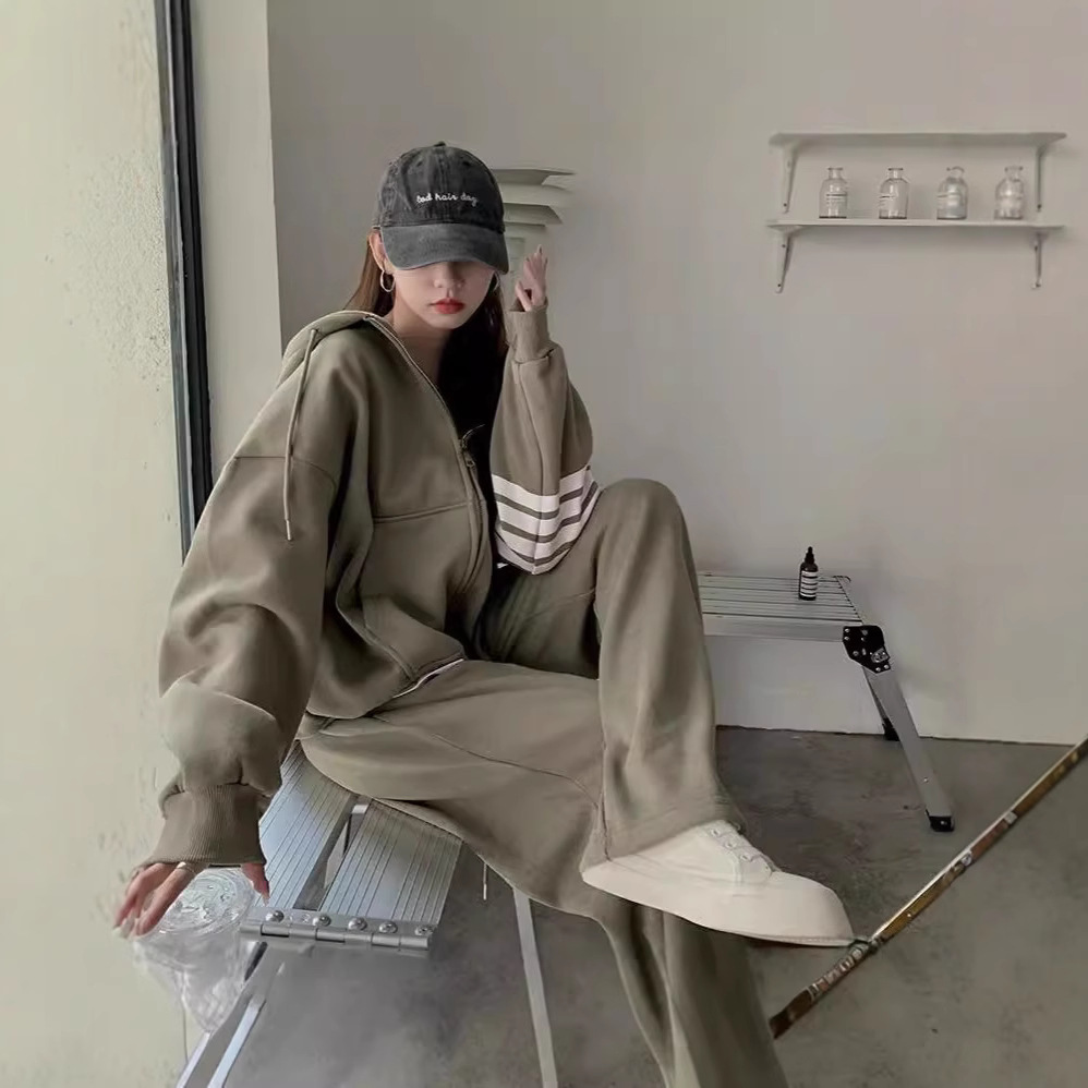 Thickened sports suit for women in spring and autumn, winter, Korean version, student loose, fashionable, running, casual two-piece set, hoodie, hooded
