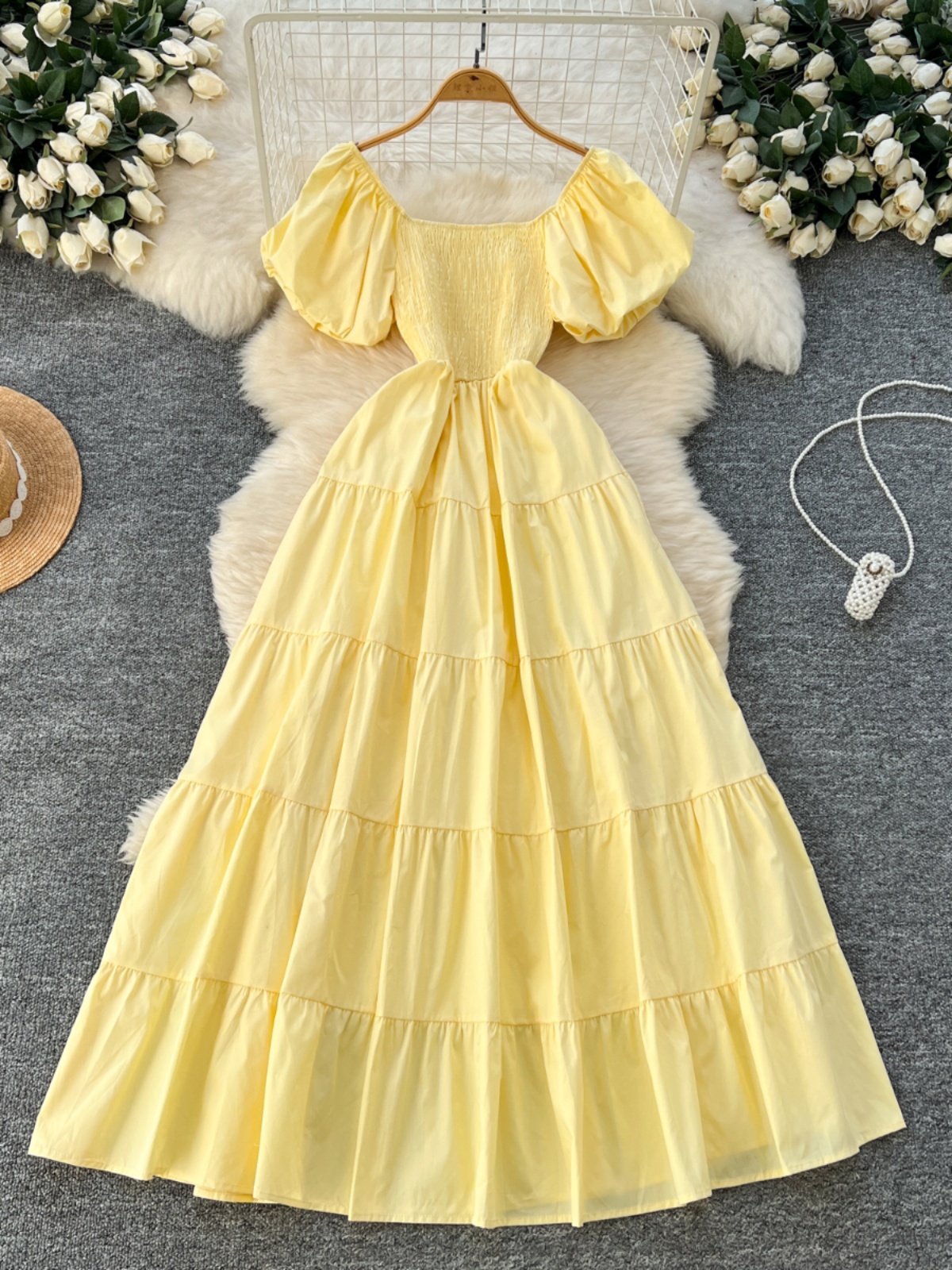 French Sweet Square Neck Bubble Sleeve Waist Dress for Women in Summer, Gentle Style, Super Immortal Vacation Style, Big Pendant Long Dress