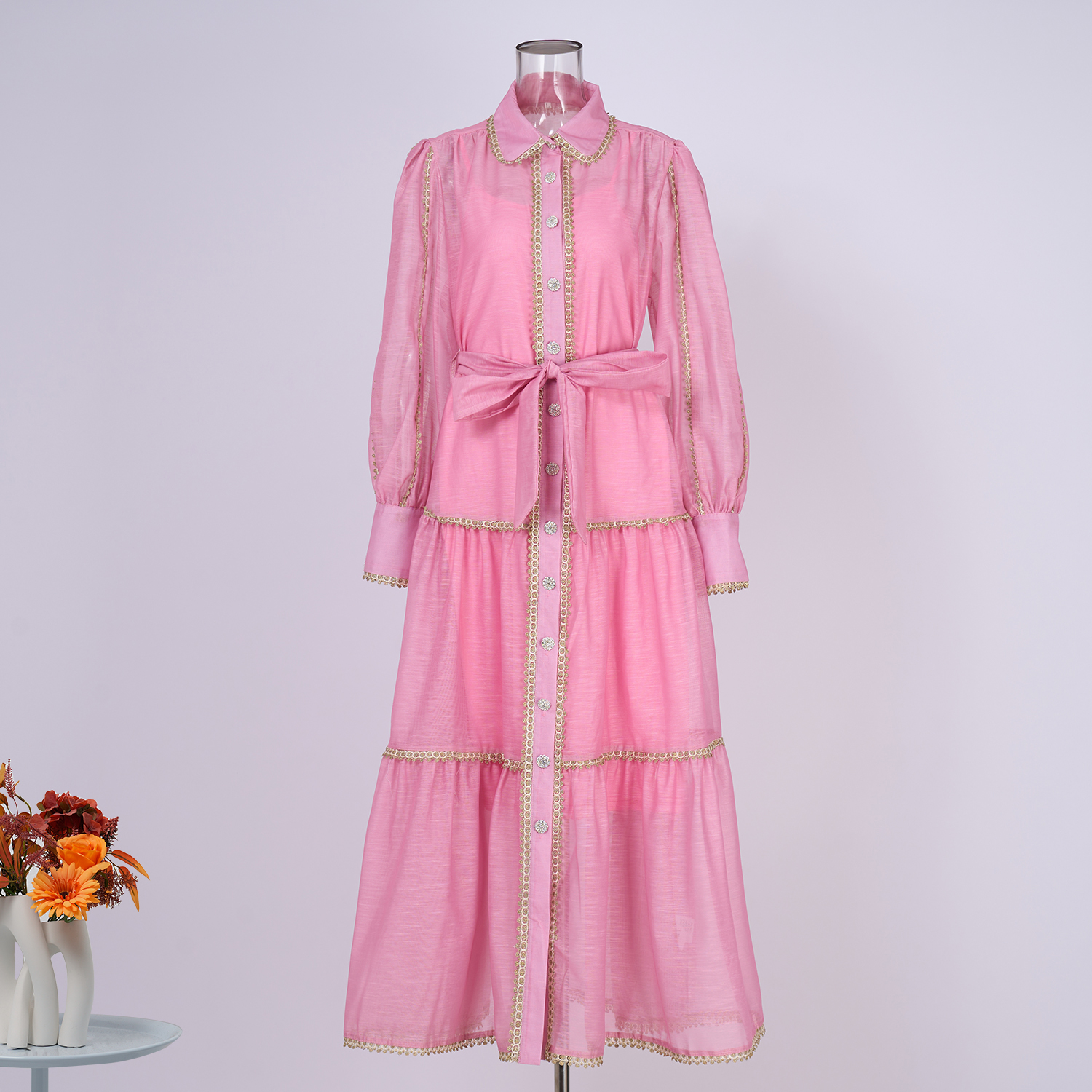 Real shot vintage palace style lantern long sleeved lapel waist cinched single breasted dress elegant dress long skirt