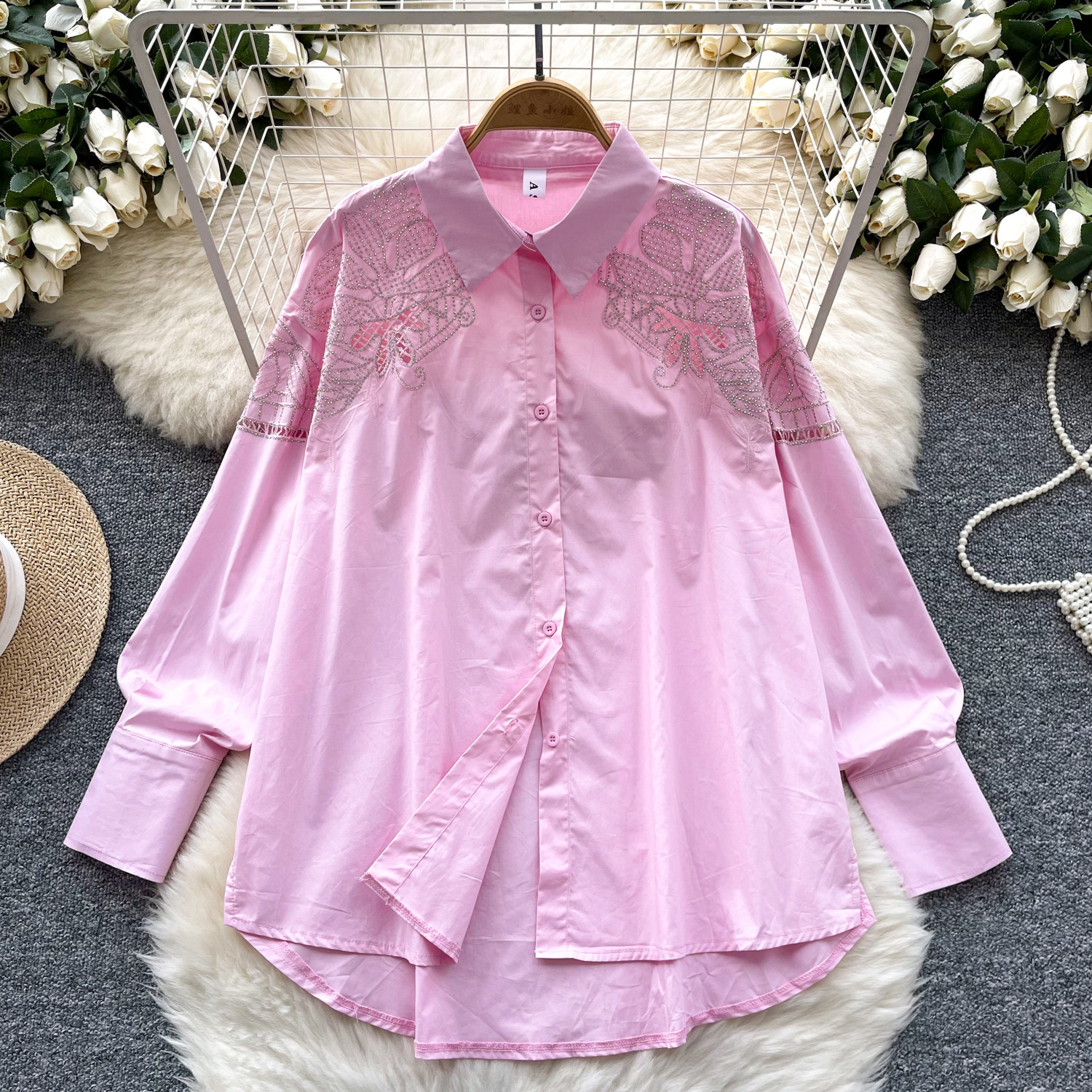 Light mature retro Polo collar shirt for women in winter, embroidered and rhinestone design, loose and flesh blocking, elegant and trendy top
