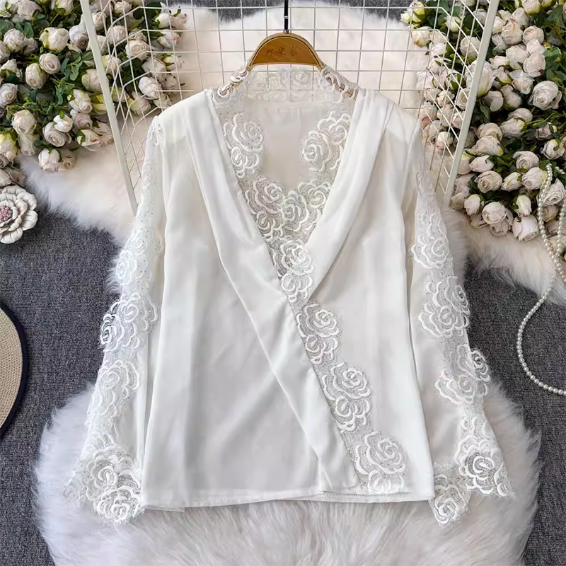 2025 Spring/Summer New Collection: Light Luxury, High End, Royal Sister's Charm, Rose Lace White Shirt, Bottom Top