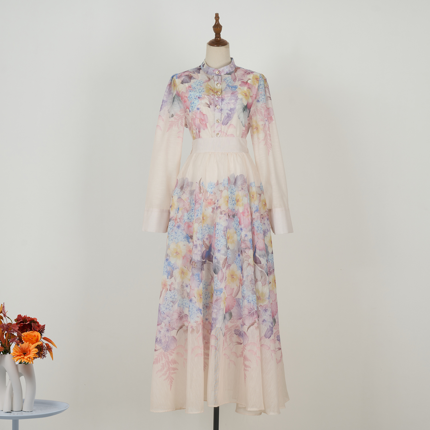 Real shooting spot European and American style long sleeved slim fit single breasted printed long skirt with elastic waist and large skirt hem dress