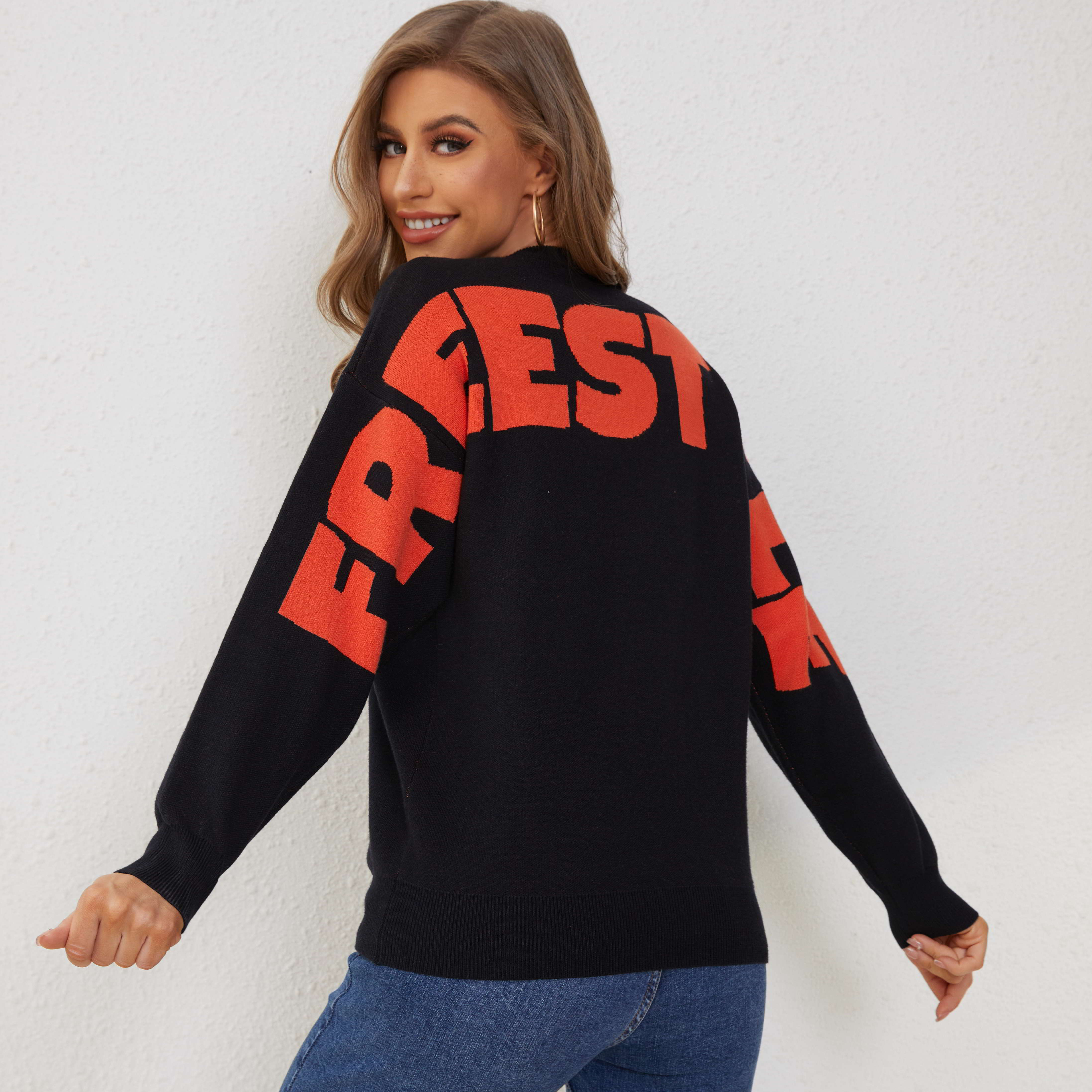 Round neck casual trendy knitted top Korean version ins style letter sweater in loose Korean version thick core yarn