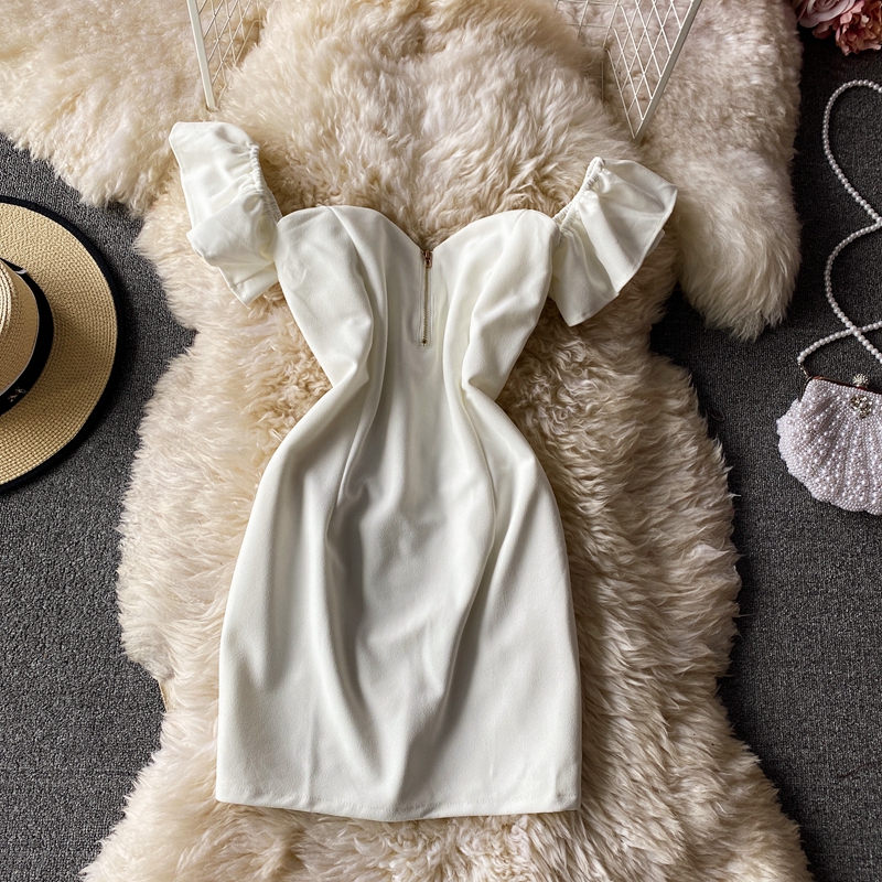 Sexy and fashionable temperament, waist cinching, solid color, heart machine, one collar, strapless, off the shoulder, slim fit, hip hugging dress, formal dress