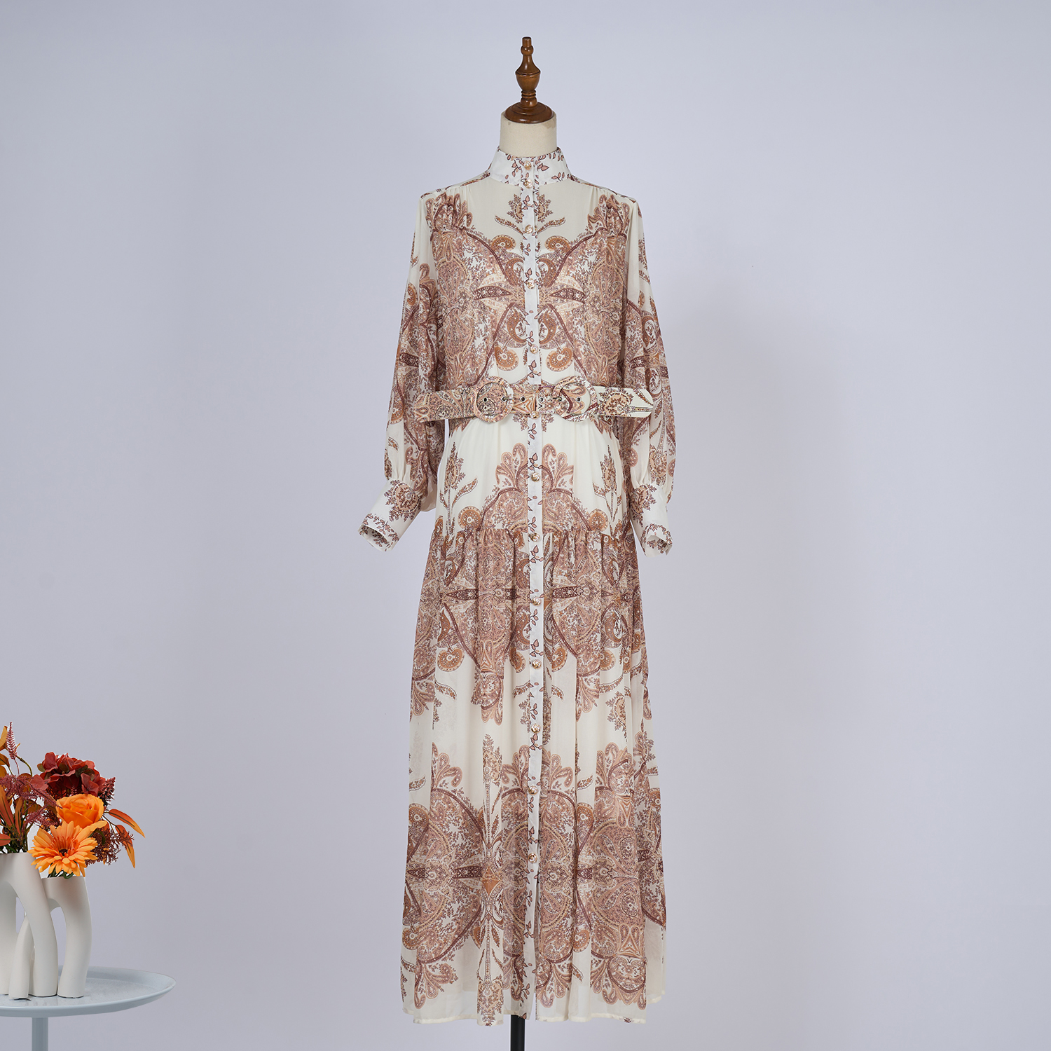 Real shooting of loose and slimming stand up collar with waist belt, long sleeved printed skirt, elegant socialite, extra long dress
