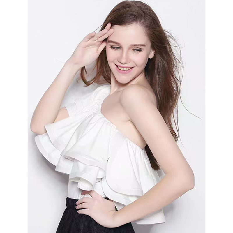 Internet celebrity ruffled collarbone one shoulder top women's summer short sleeved high-end knitted slim fit Korean off shoulder cotton T-shirt