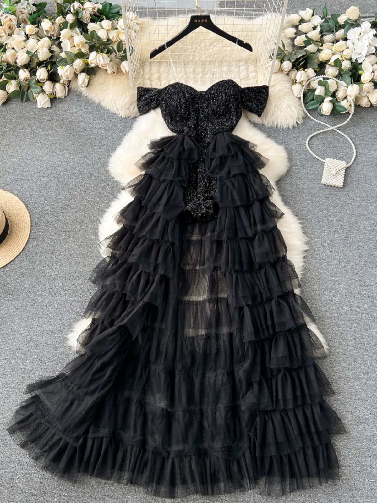 Light luxury rebellious heiress style high-end suspender jumpsuit with sequins and mesh design, super fairy and socialite long skirt