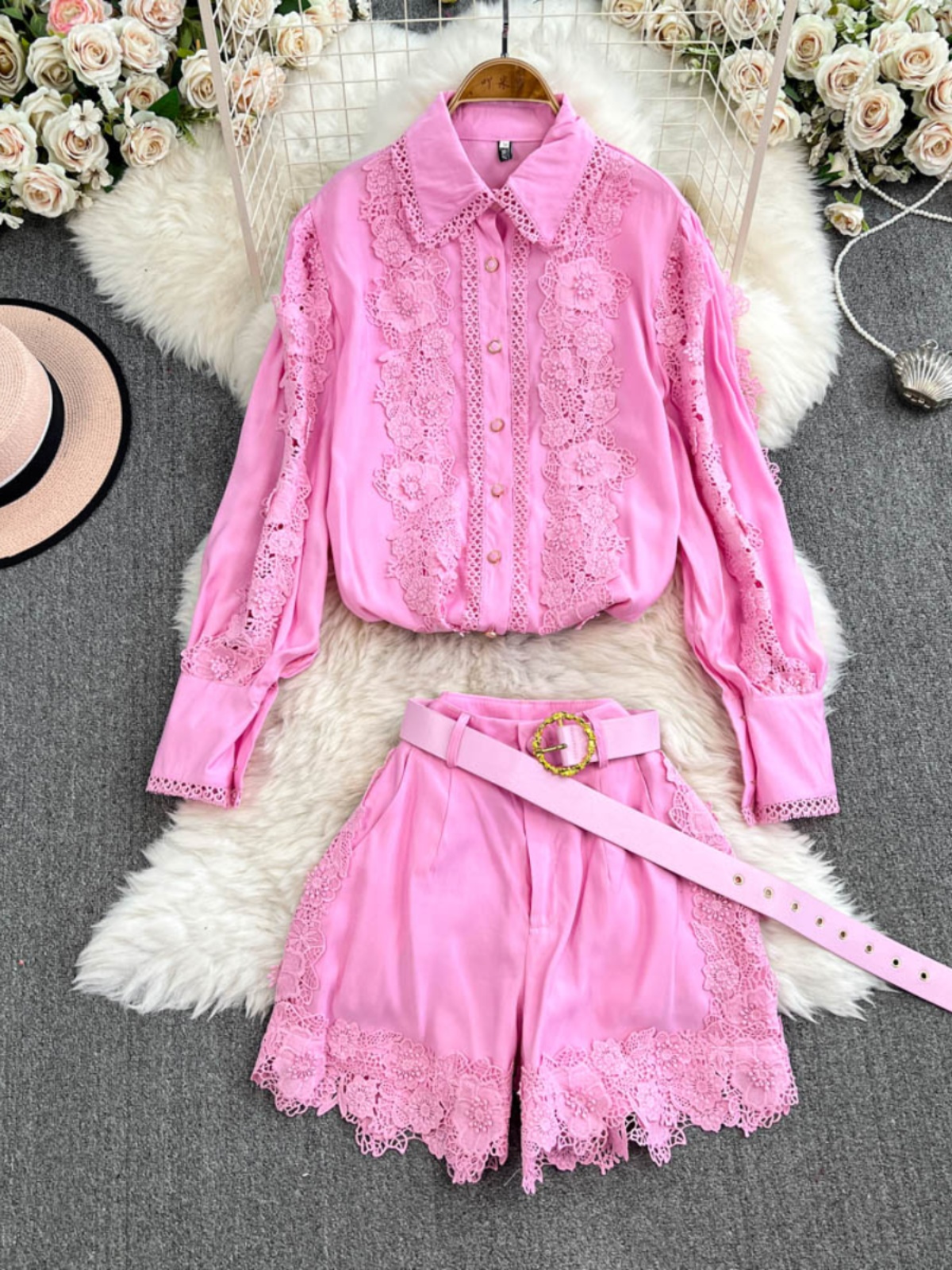2025 early autumn new European women's lace decal age reducing long sleeved shirt+high waist slimming shorts two-piece set