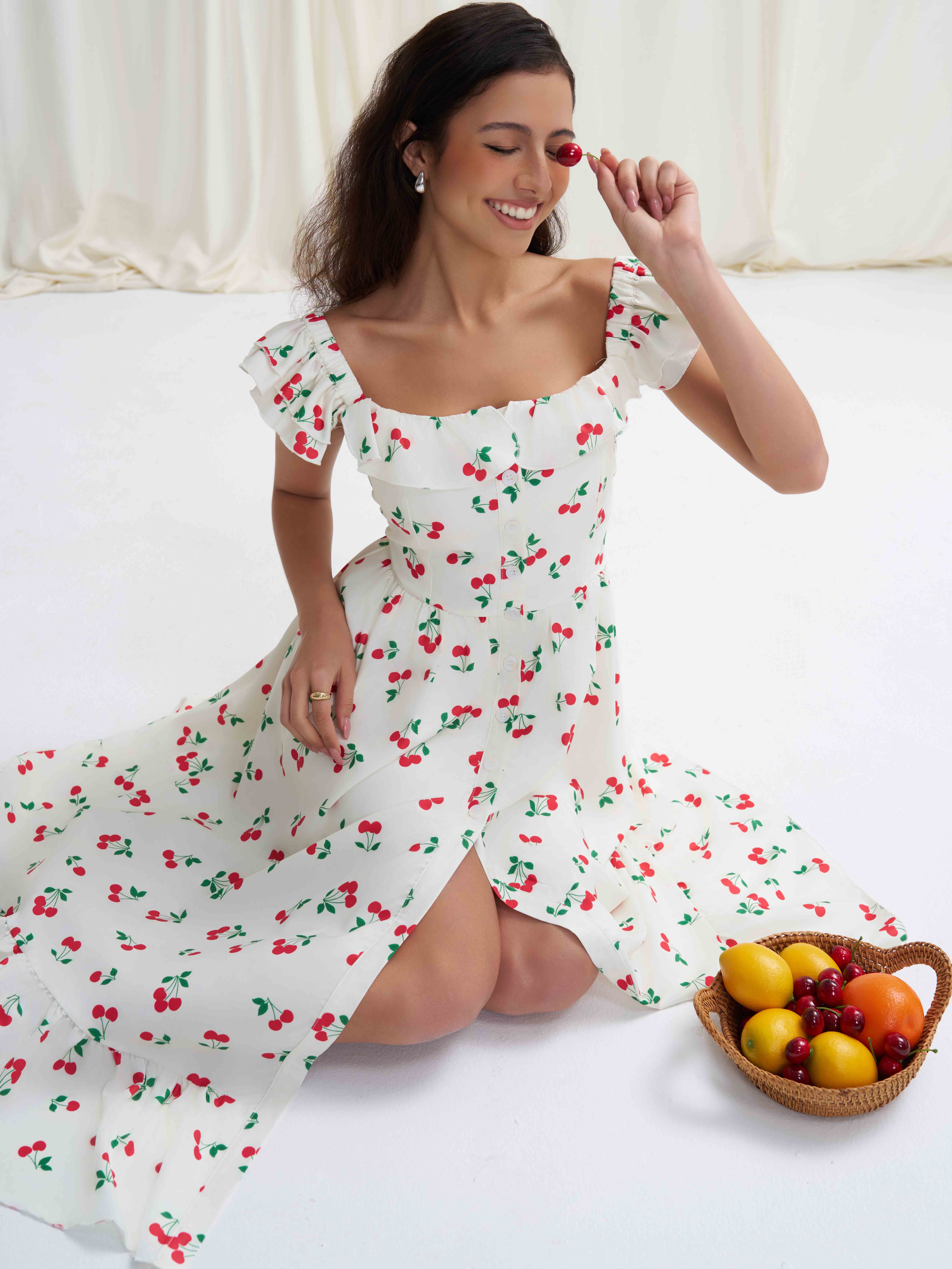 French countryside vacation style cherry cherry blossom floral flying sleeve dress long Russian foreign trade looks slim and generous