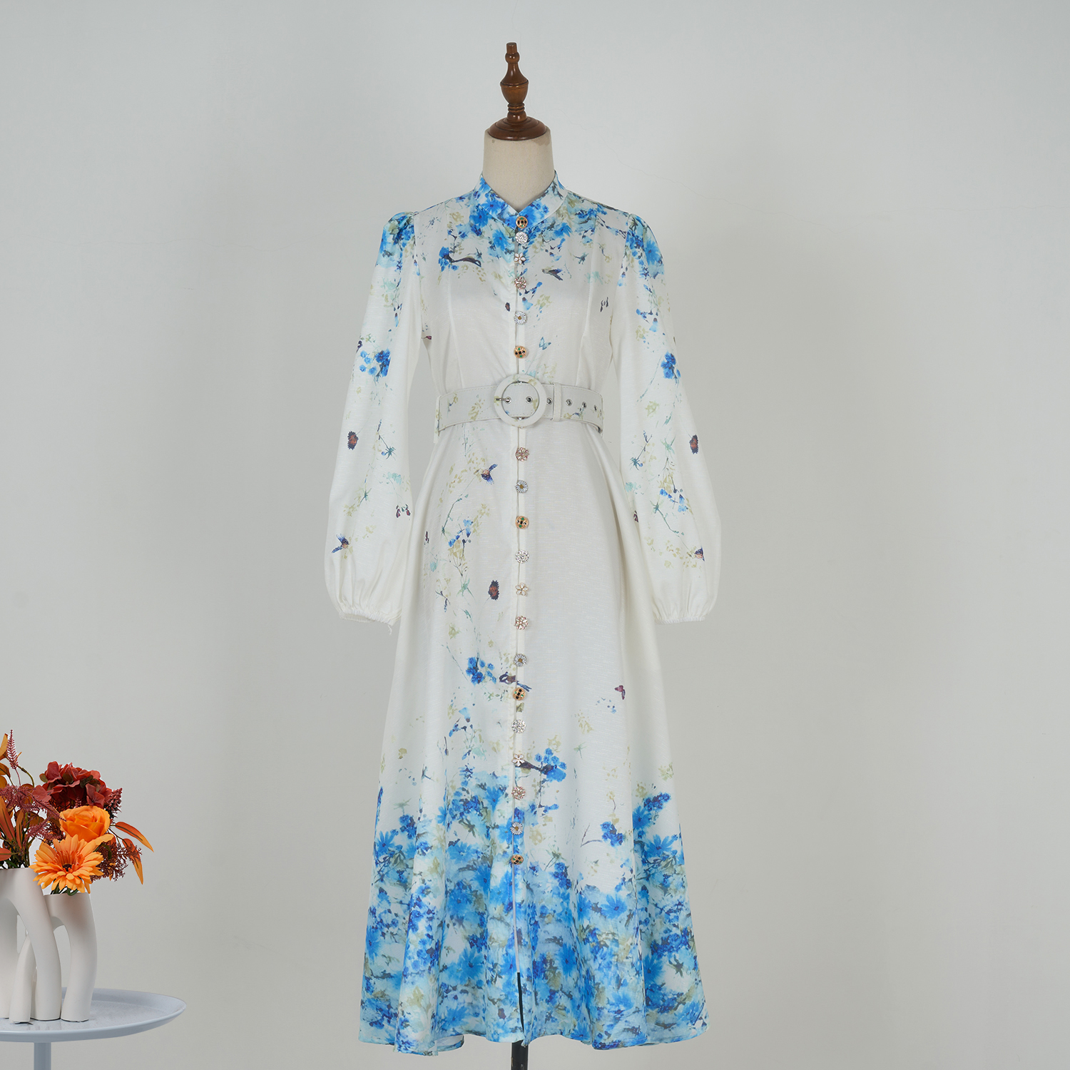 Real shot spot spring/summer women's stand up collar bubble long sleeved waist belt, waist cinching single breasted positioning printed blue flower dress