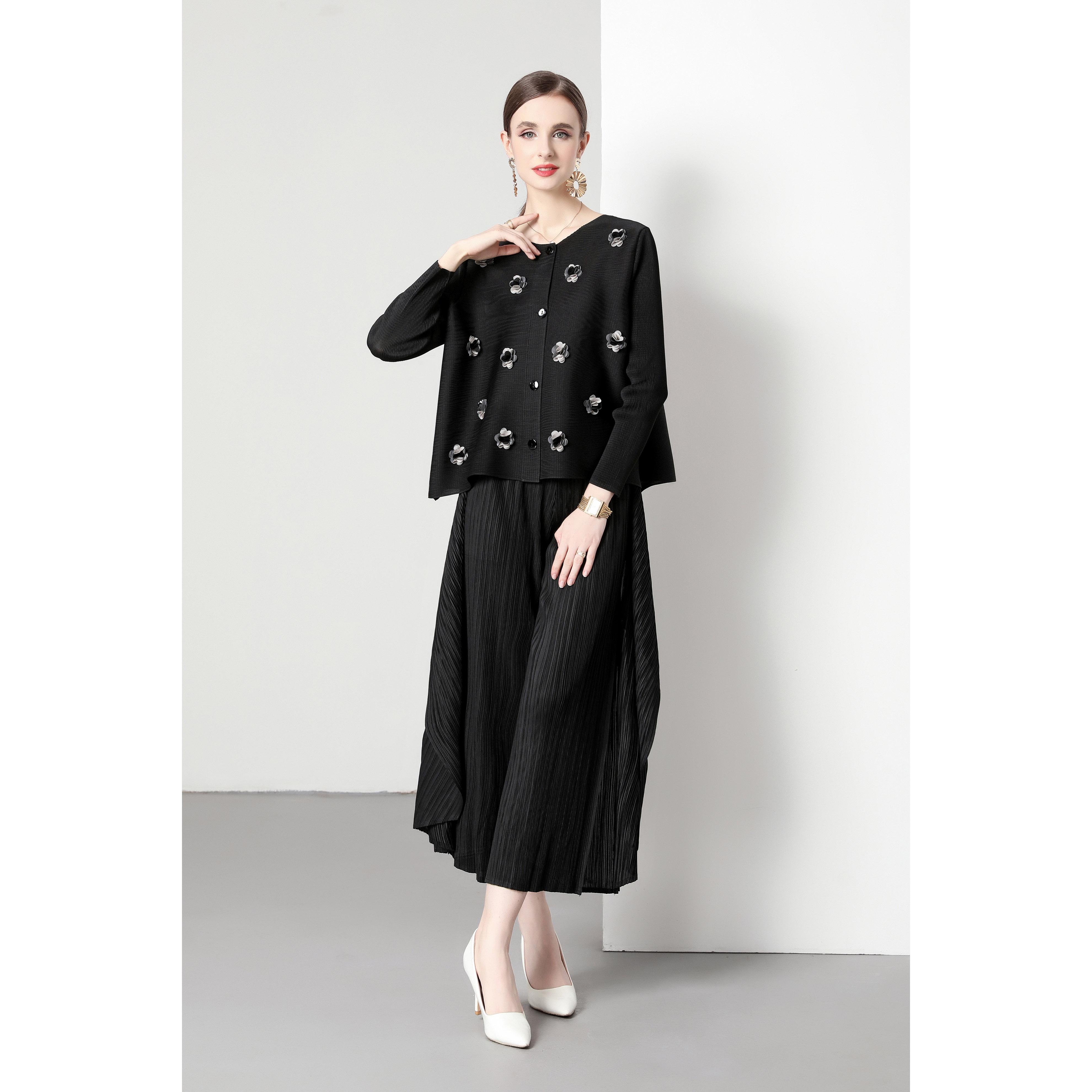 Miyake three-dimensional decoration small fragrant style versatile pleated cardigan top with irregular loose pleated pants fashionable set