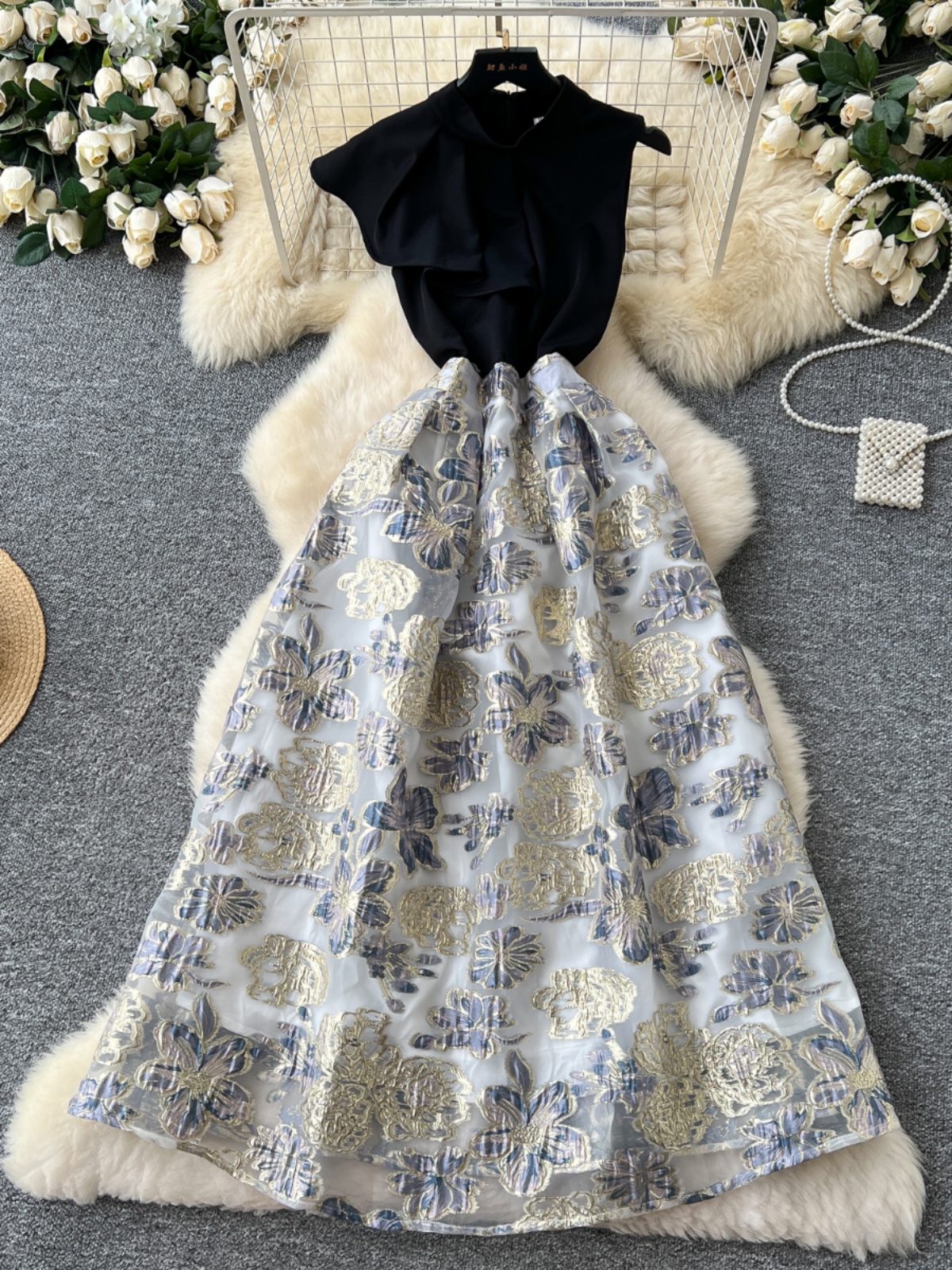French formal dress, women's spring dress, new banquet dress, socialite's waist cinched high neck sleeveless patchwork gold embossed jacquard dress