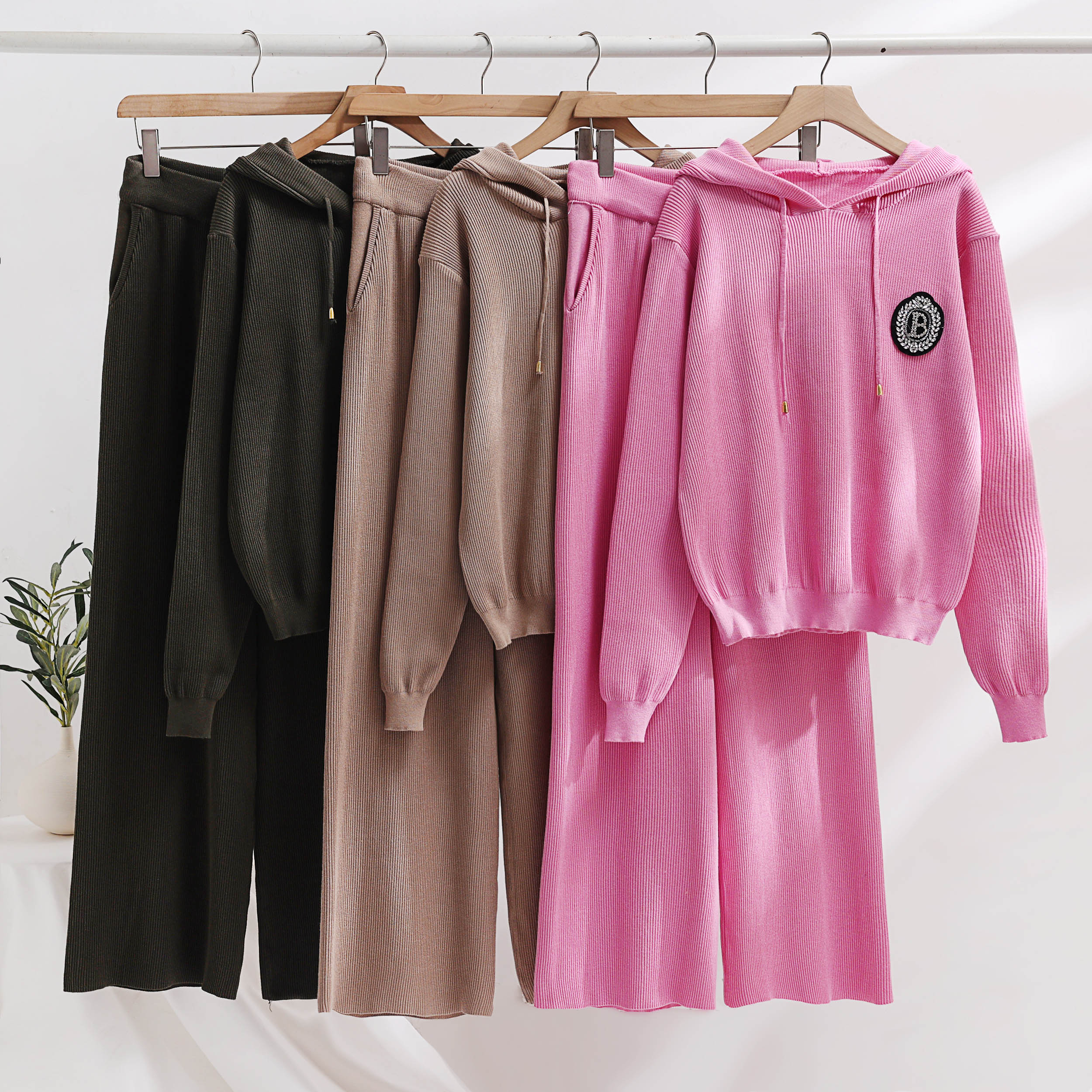 Europe Station High end Nail Diamond Badge Hooded Knitted Two piece Set Casual Simple Solid Color Autumn/Winter New Foreign Trade
