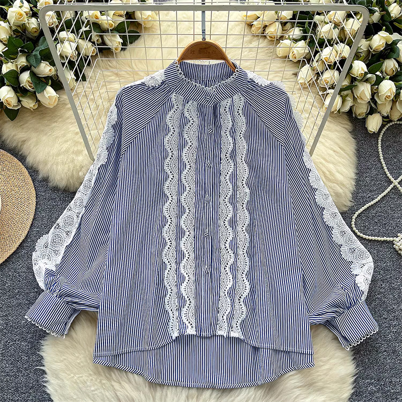 European Spring New Style High end Light Luxury Design Lace Wood Ear Splicing Single breasted Temperament Shirt