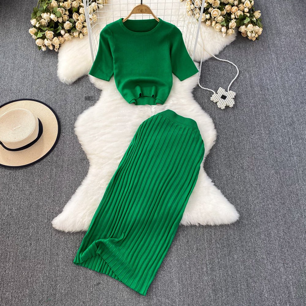 Fashion suit women's Korean version short sleeved round neck slim knit sweater top two-piece set high waist mid length skirt summer
