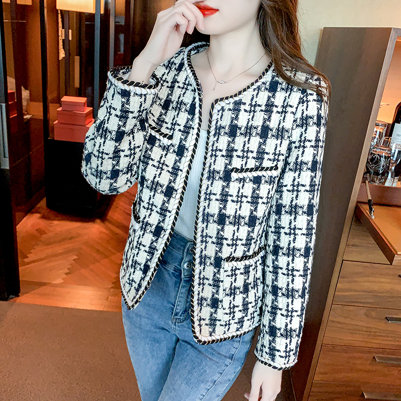 Woolen coat for women 2024 Spring and Autumn new style slim fit, versatile short style, small fragrance style, coarse flower and velvet woolen fabric