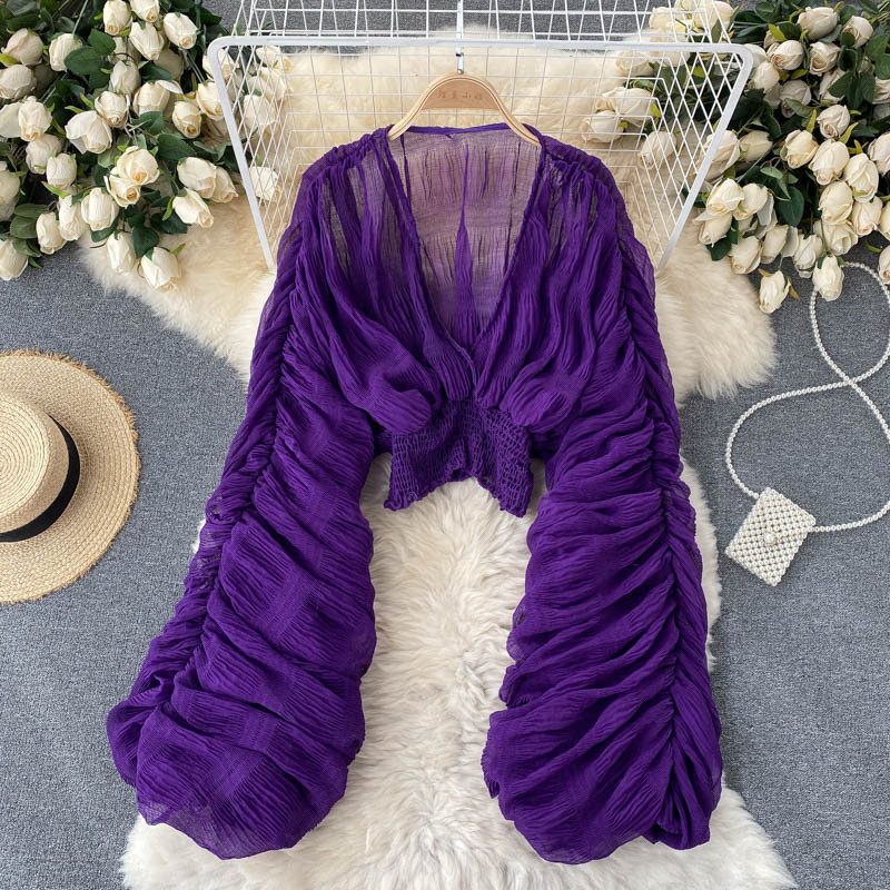 European and American Ins top women's design sense niche pleated bubble sleeves slim fit short fashion blogger versatile chiffon shirt