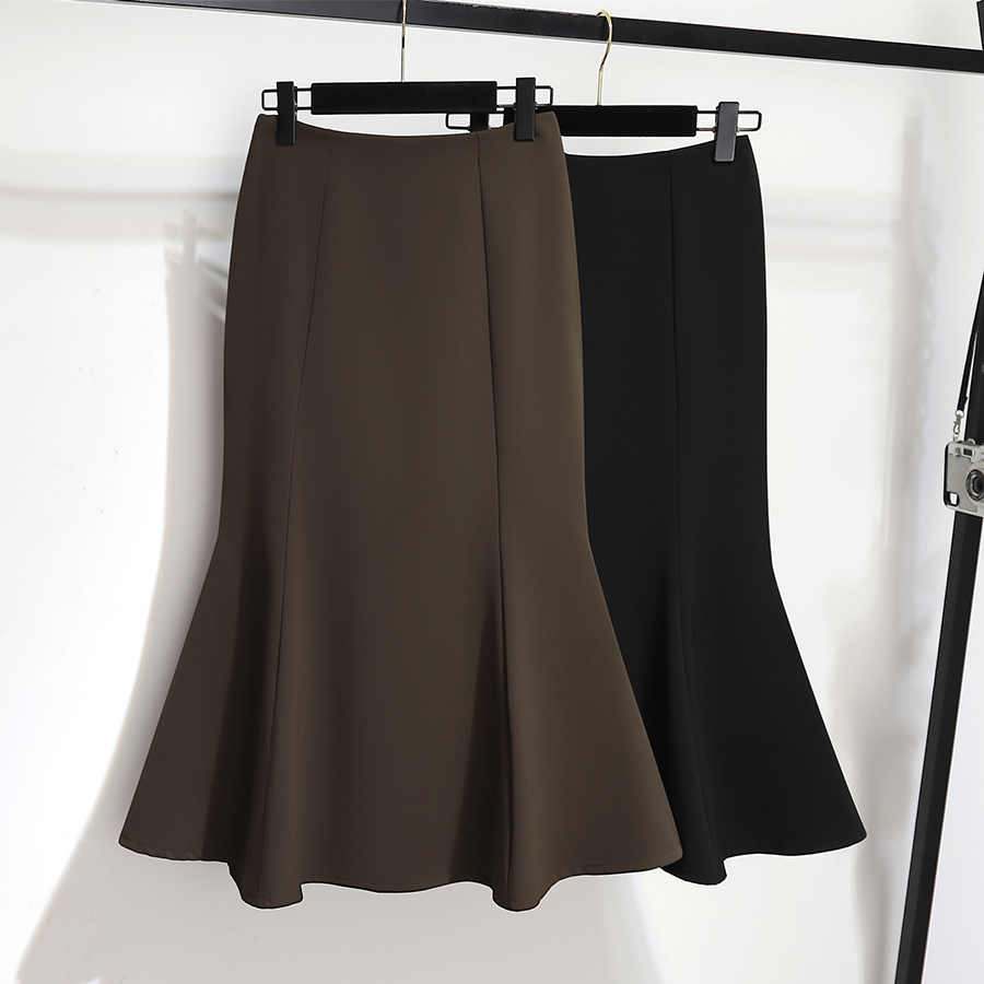 Fish tail skirt, half body skirt, women's spring dress 2025, slimming, high waist, hip hugging one-step skirt