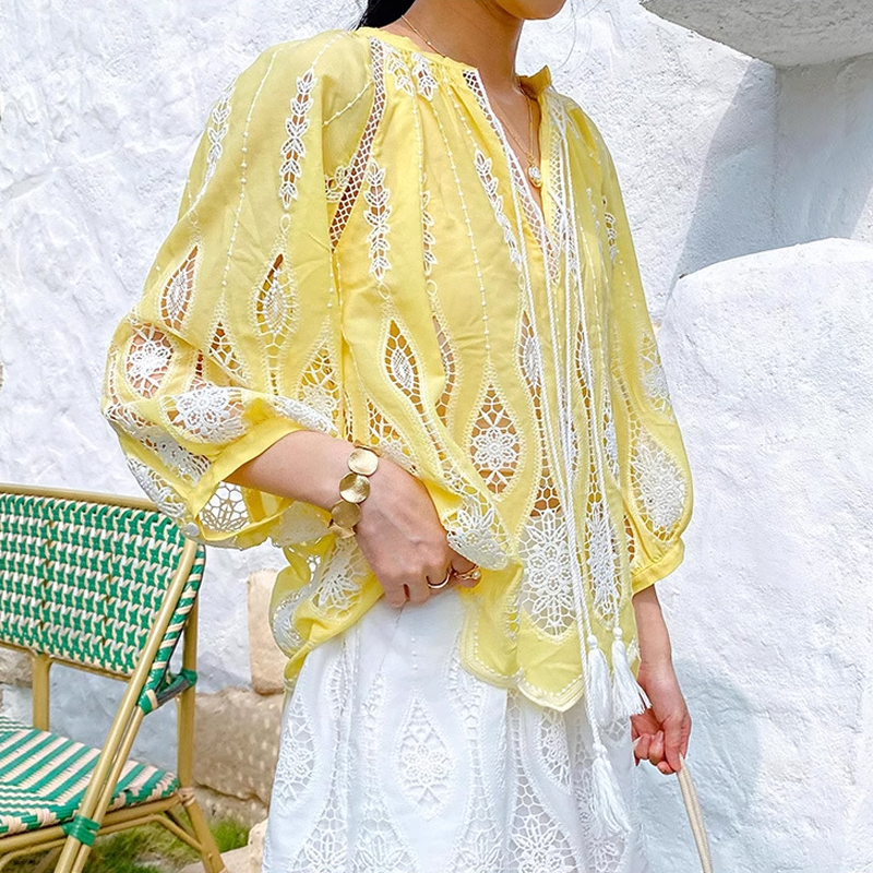 2025 Summer Women's Vacation Style French Embroidered Top Seaside Vacation Small Shirt Shenzhen Shirt Women