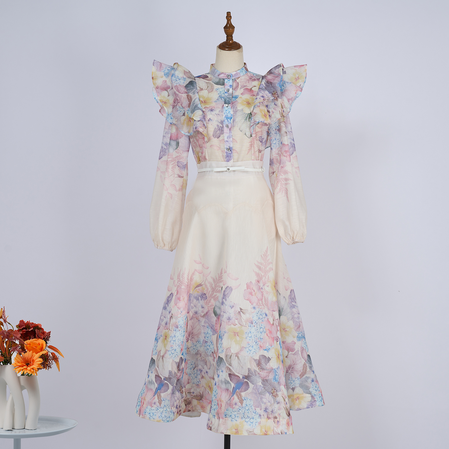 Real time spot European spring and summer new item heavy craft ruffled lantern sleeve shirt+large skirt set in 7 colors