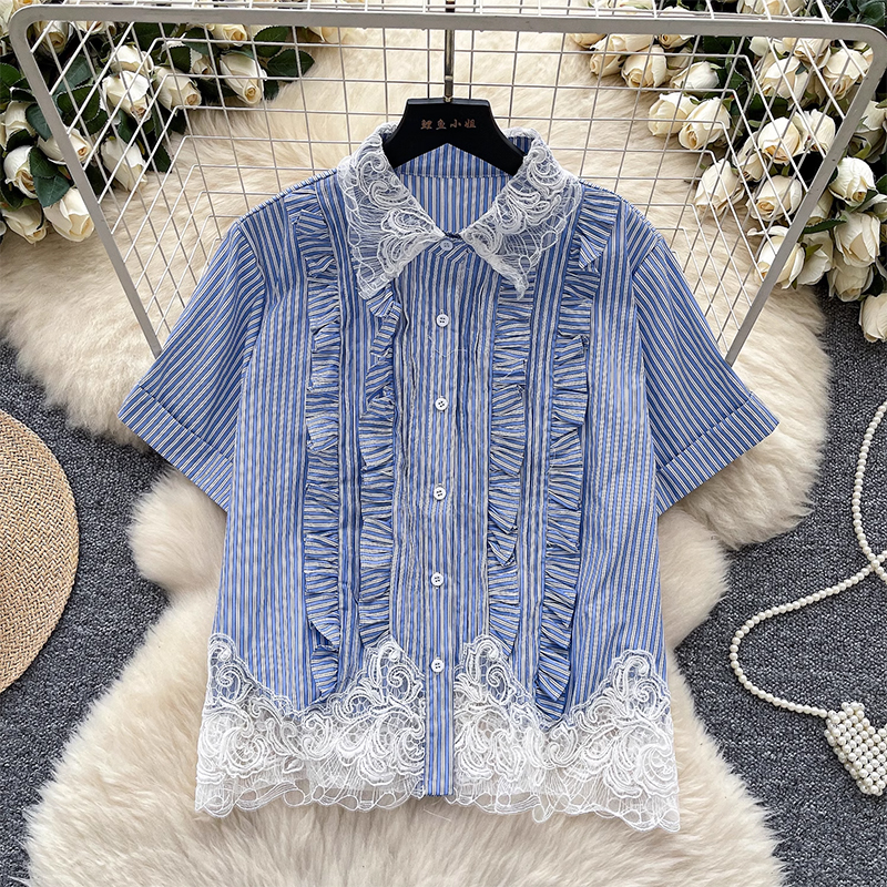 European style mushroom edge pleated lace patchwork French shirt for women in summer 2025, with a niche design and short sleeved top